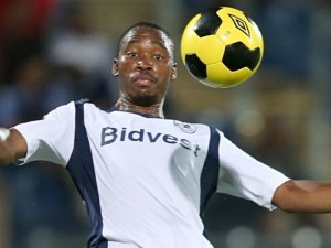 Read more about the article Pirates chasing Vilakazi, Pienaar