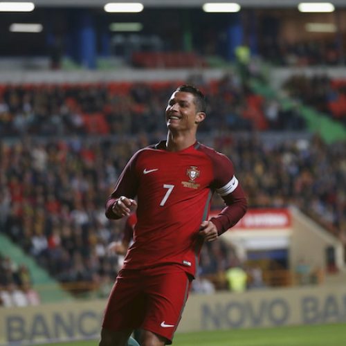 Bale, Ronaldo hunt quarters spot