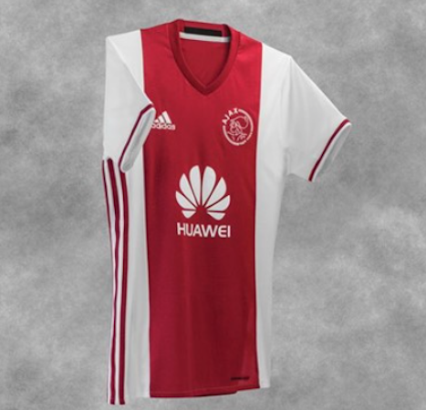 You are currently viewing Ajax Cape Town show off their new stripes