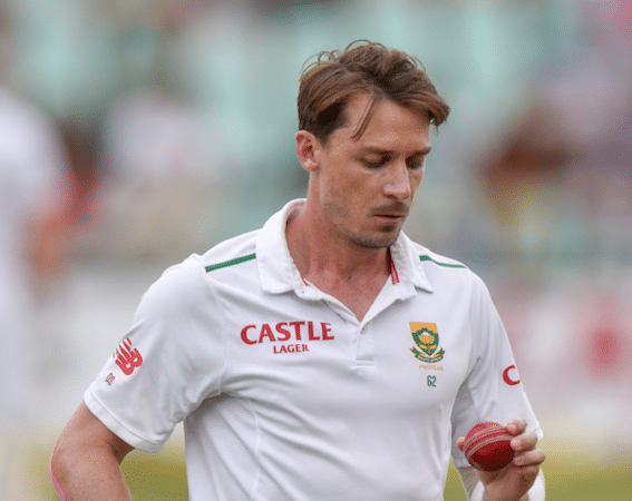 You are currently viewing Steyn on the mend, targets February return