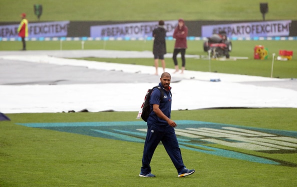 You are currently viewing Proteas win series as rain forces draw