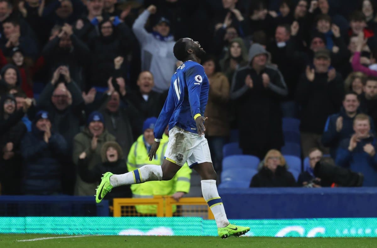 You are currently viewing Lukaku shines in six goal thriller