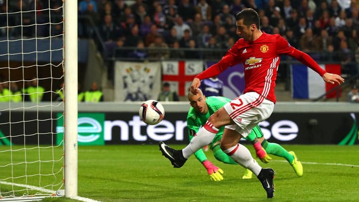 You are currently viewing Mkhitaryan nets away goal as United draw with Anderlecht