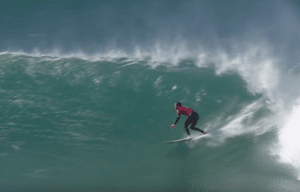 Read more about the article Watch: Smith rides Perfect 20 heat at J-Bay