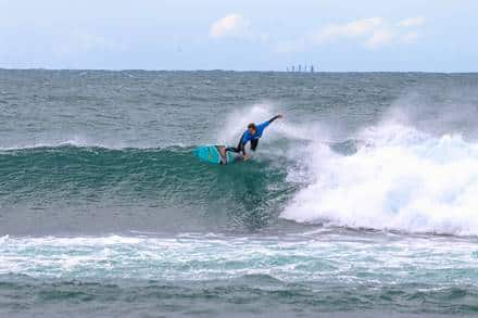 You are currently viewing Clark shines at surfing nationals