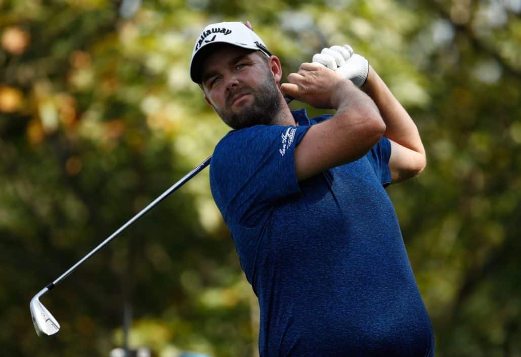 You are currently viewing Leishman shoots 64 to lead BMW Championship