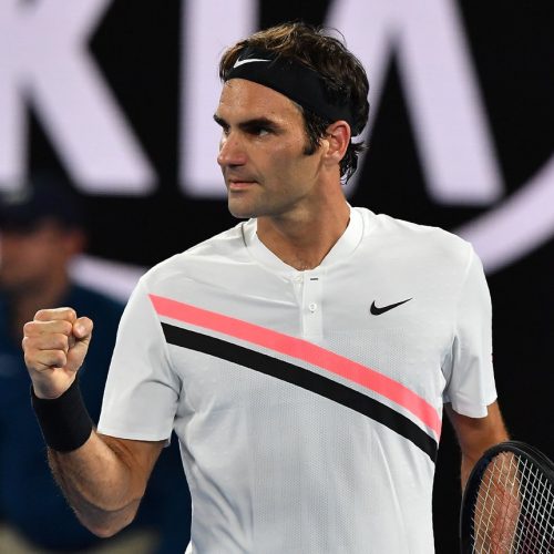 Federer outlasts Cilic in epic final