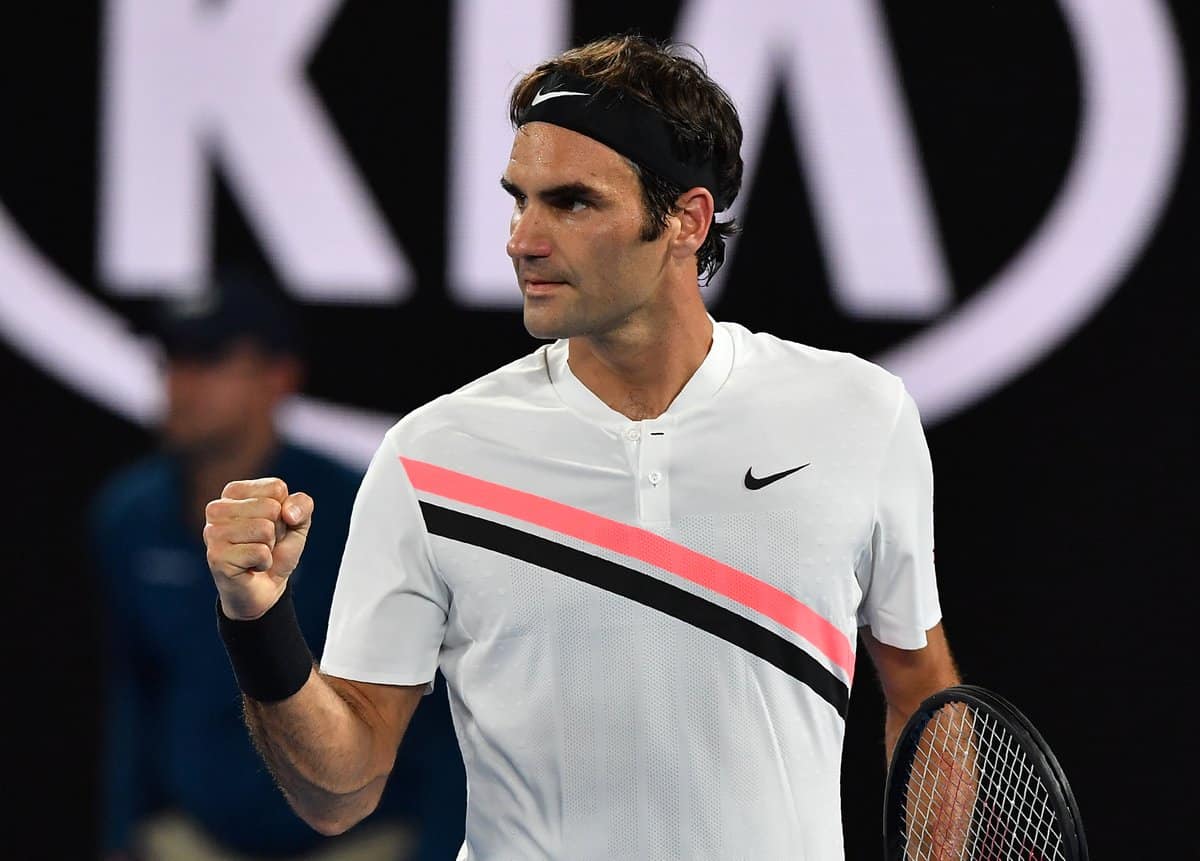 You are currently viewing Federer outlasts Cilic in epic final