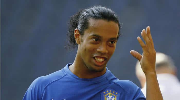 You are currently viewing Ronaldinho retires – Brazil legend plans 2018 farewell