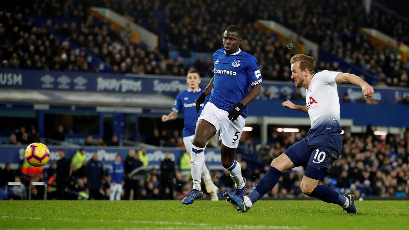 You are currently viewing Rampant Spurs hit six past Everton