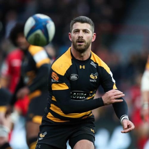 Le Roux forced to stay with Wasps