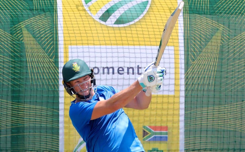 You are currently viewing Van der Dussen debuts as Proteas bat first