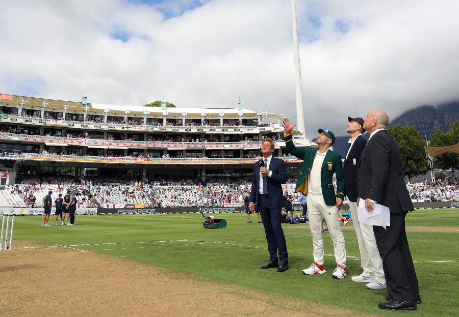 You are currently viewing England bat first at Newlands