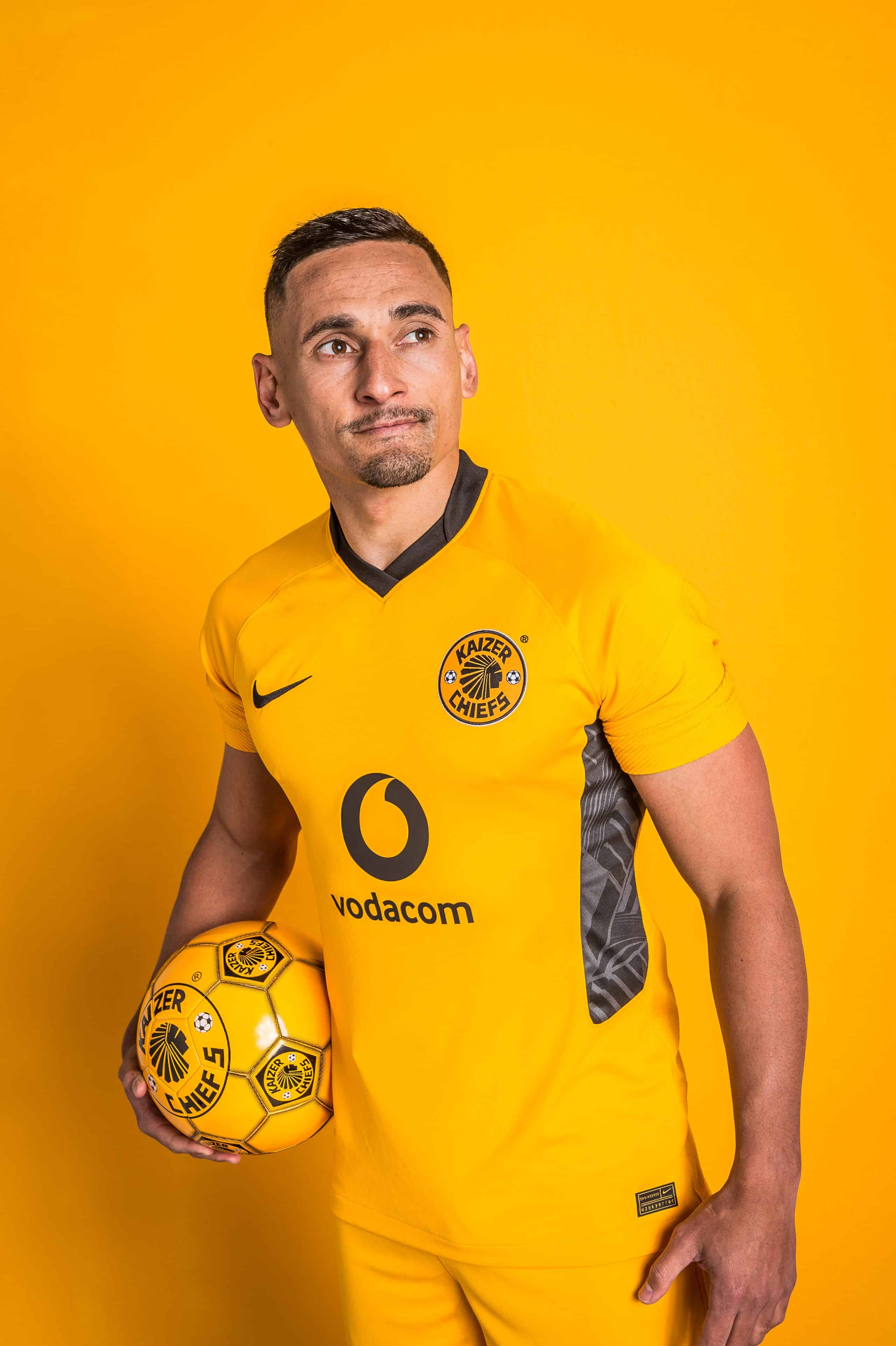 Kaizer chiefs new jersey 2020 sales and 2021