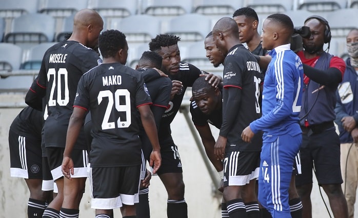 You are currently viewing Pirates edge Swallows in Soweto derby