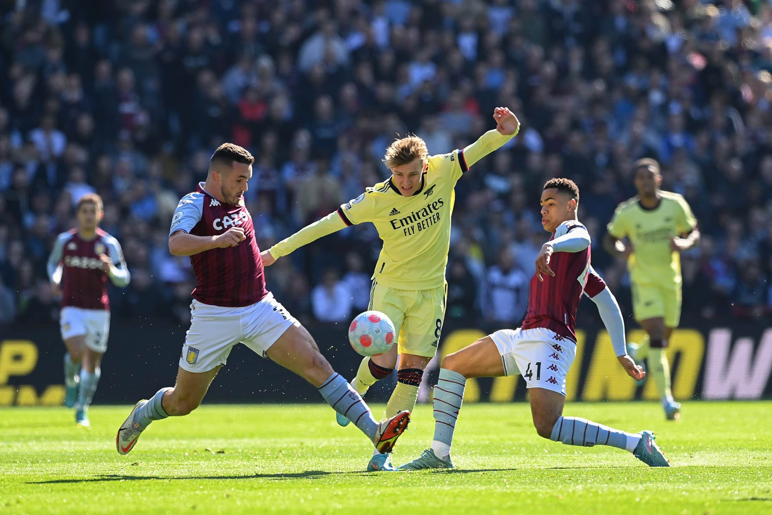 You are currently viewing Highlights and reactions as Saka on target as Arsenal edge Villa