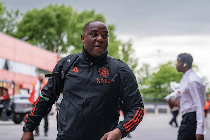 You are currently viewing Erik ten Hag confirm Benni’s exit from Man Utd