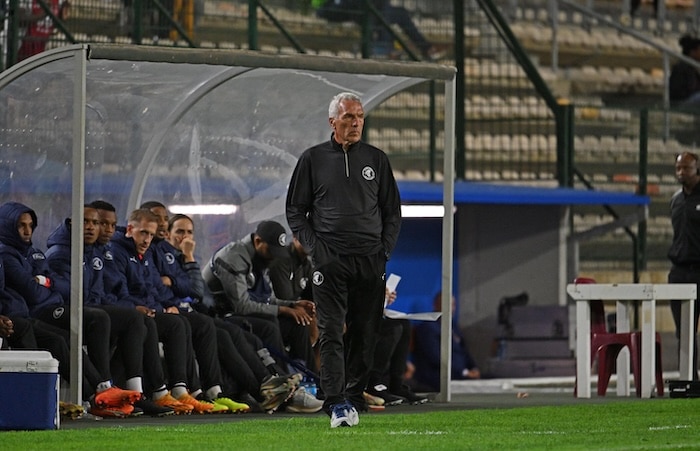 You are currently viewing Middendorp: It’s painful to accept being relegated