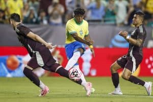 Read more about the article Endrick nets later winner as Brazil sink Mexico
