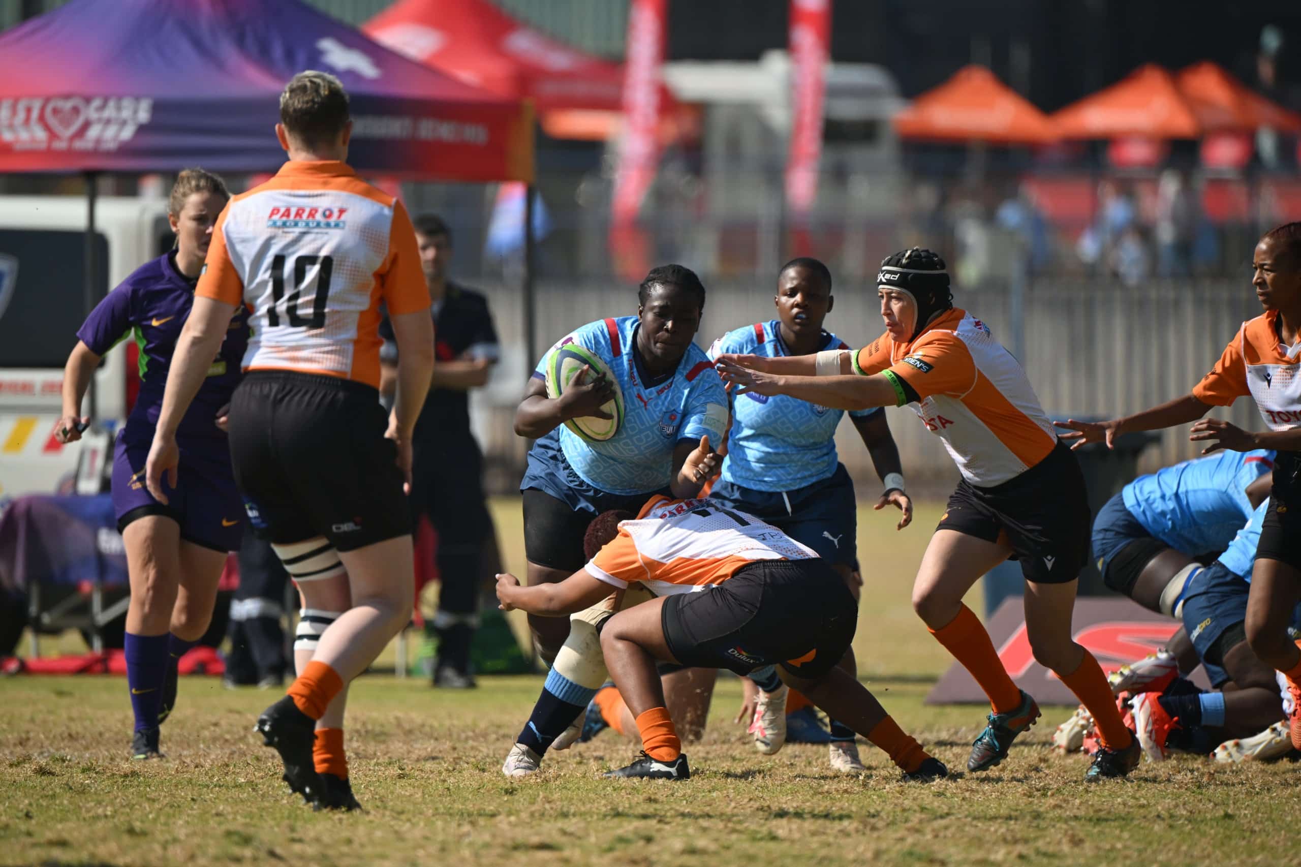 You are currently viewing Sharks move up as Daisies boss Boland in Women’s Premier Division