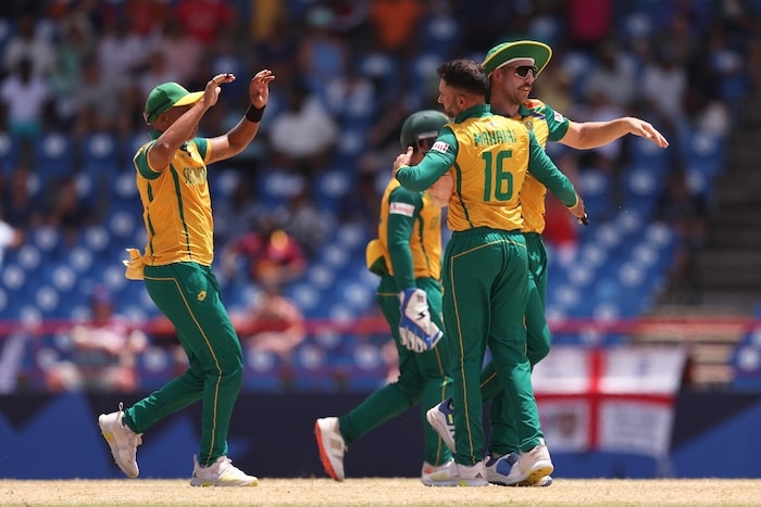 You are currently viewing South Africa beat England by seven runs in T20 World Cup