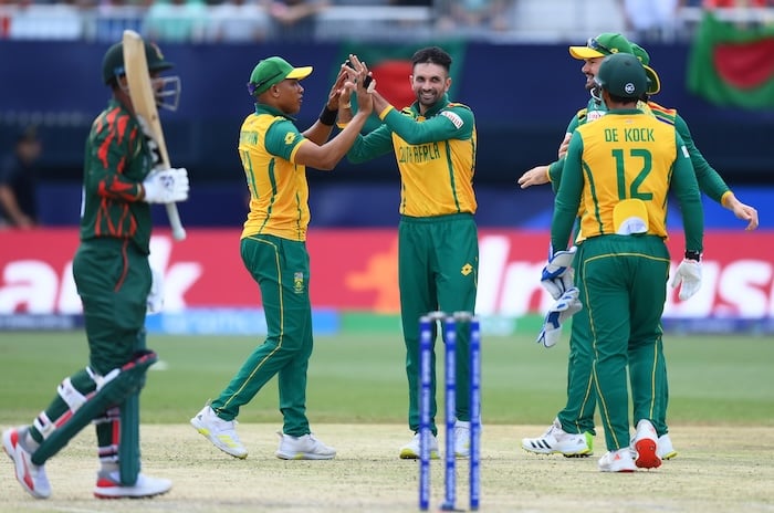 You are currently viewing South Africa scrape past Bangladesh in T20 World Cup