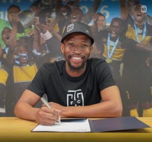 Read more about the article Cape Town City snap up Kamohelo Mokotjo