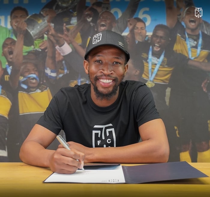 You are currently viewing Cape Town City snap up Kamohelo Mokotjo