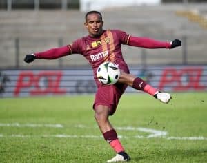 Read more about the article Mngqithi confirms arrival of Rayners at Sundowns