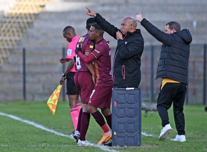 You are currently viewing Stellies pays homage to former captain Deano van Rooyen