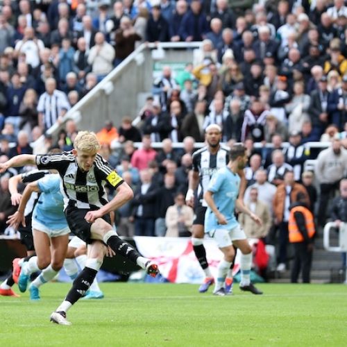 Gordon denies Man City win at Newcastle