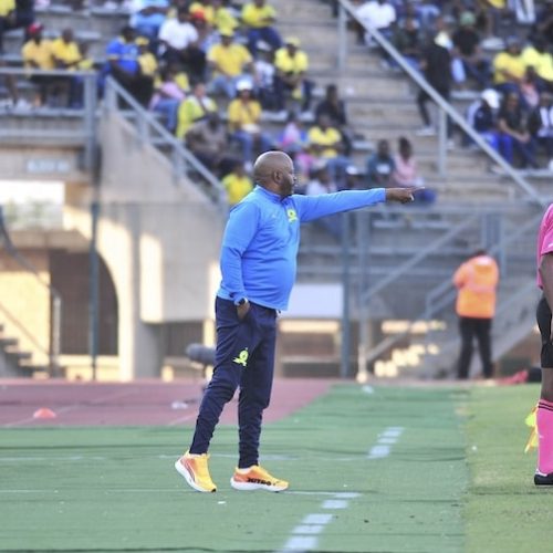 Mngqithi backs Sundowns to win Betway Premiership