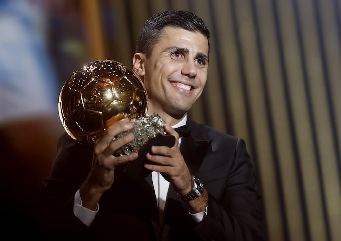 You are currently viewing Man City’s Rodri wins Ballon d’Or award