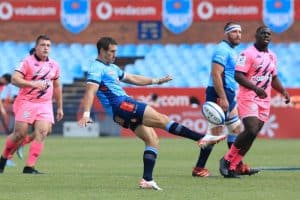 Read more about the article Bulls sweat on Goosen injury