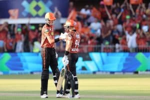 Read more about the article Sunrisers Eastern Cape into play-off places